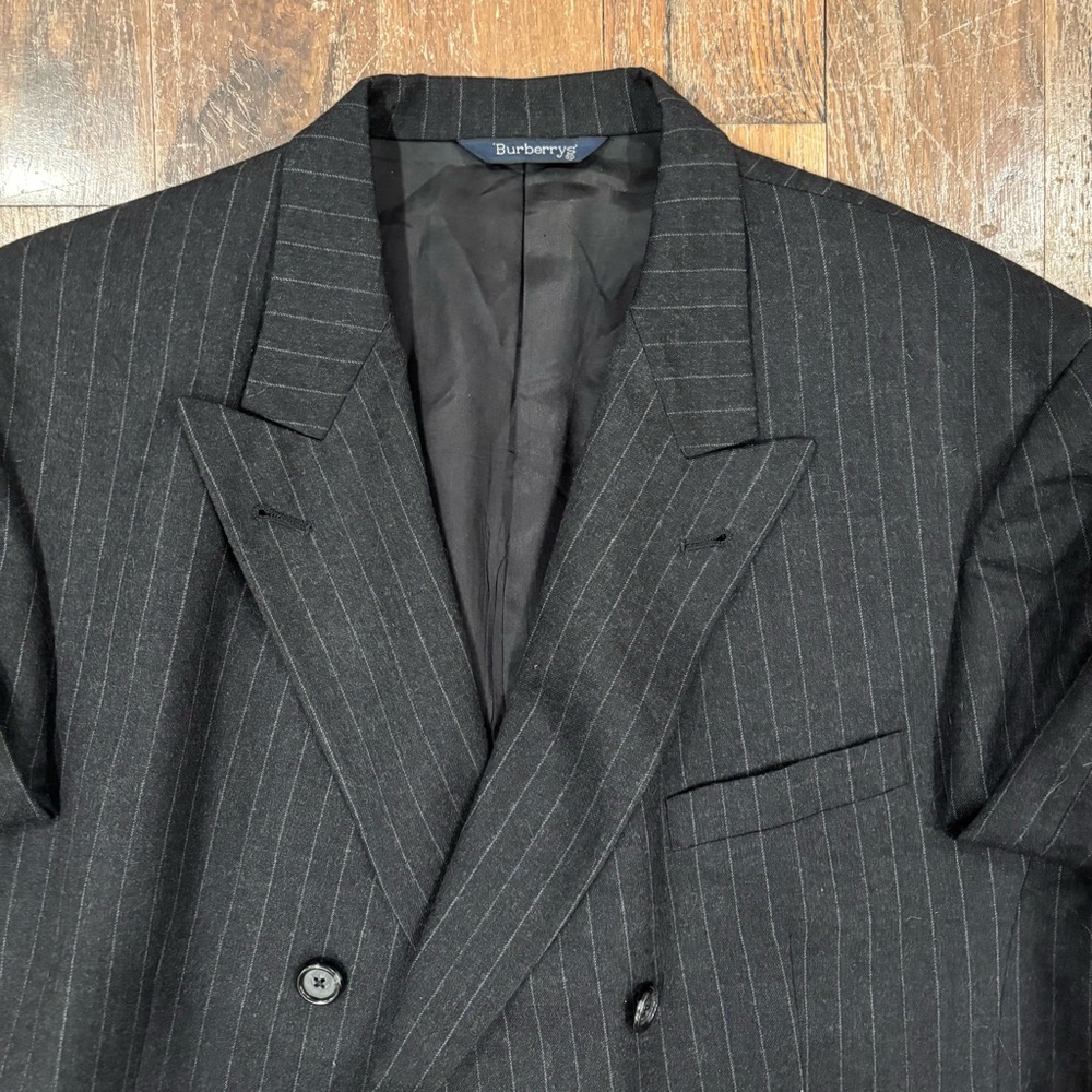 Burberrys Double Breasted Vintage Men’s 100% wool Pinstripe Jacket Size 46R - Picture 4 of 15